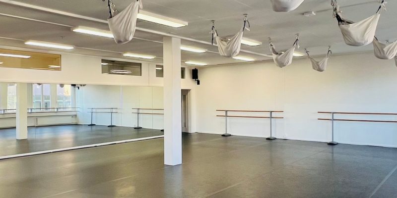 Locaux PLD studio de danse et Yoga aérien.